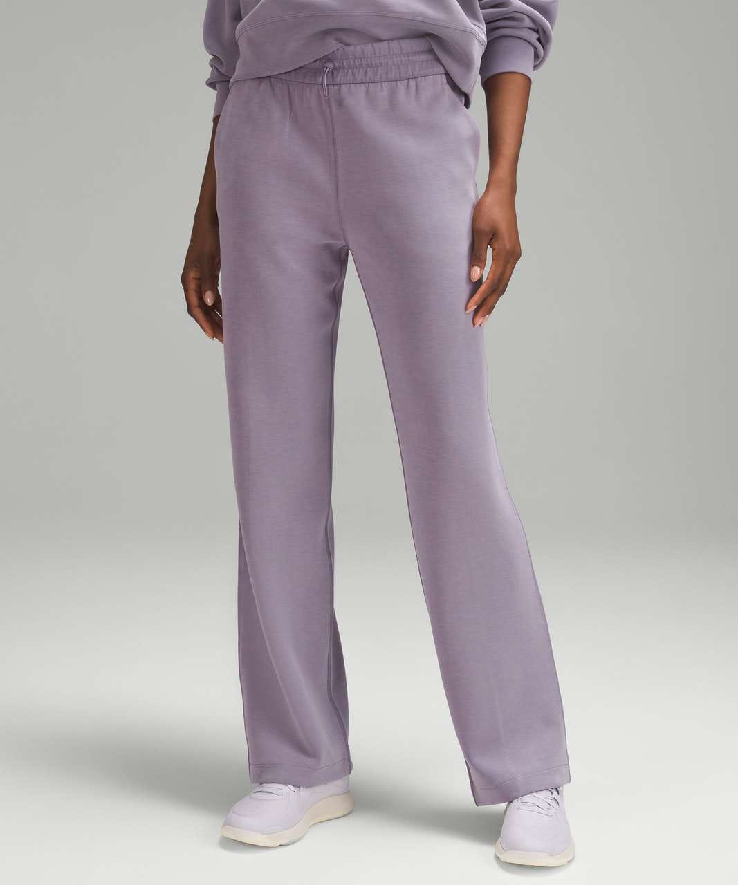 Softstreme hr straight leg pant regular