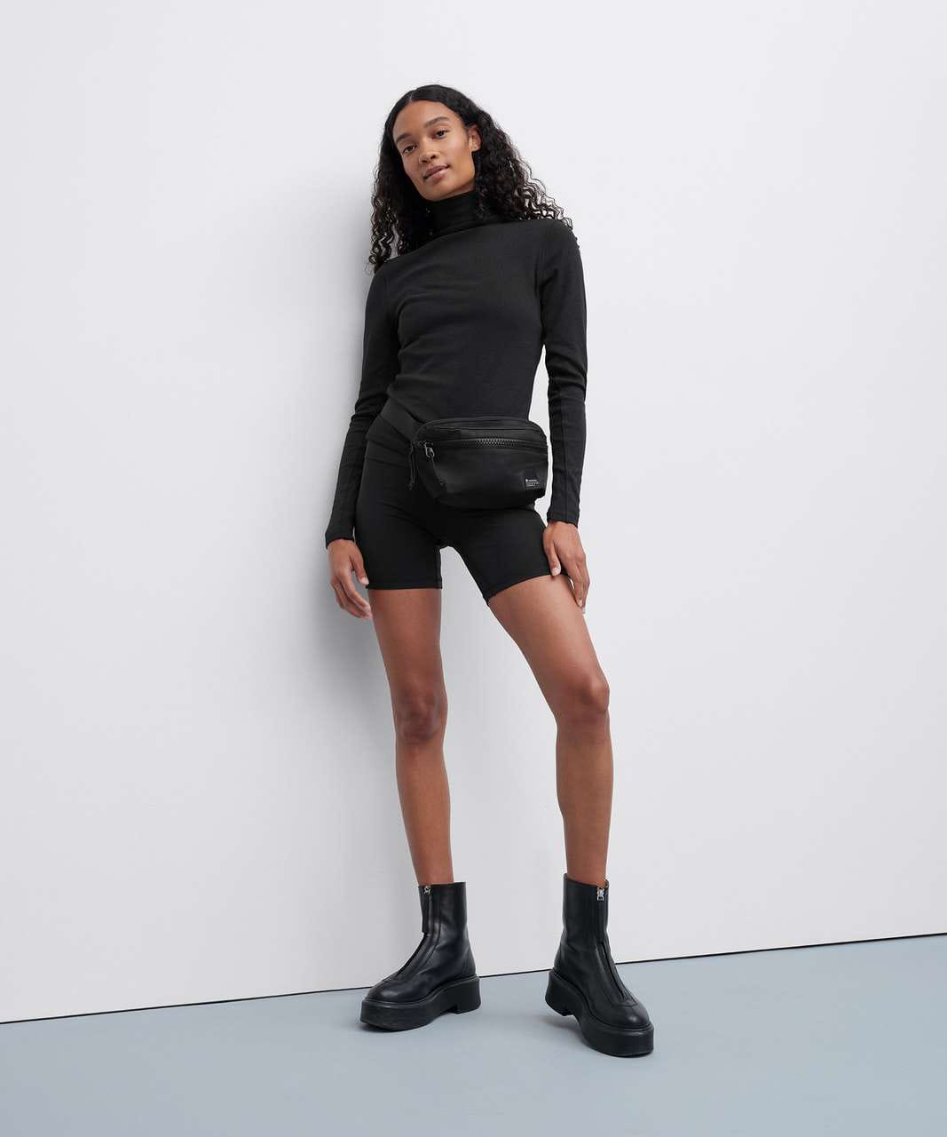 Ribbed wool-blend turtleneck