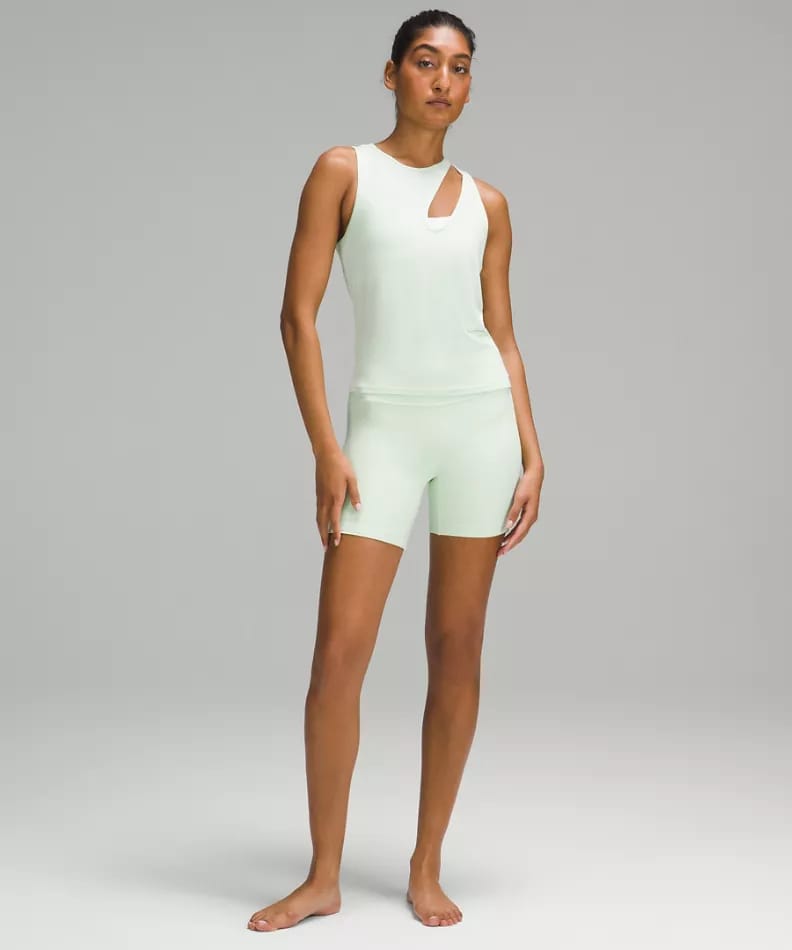 Shoulder cut out yoga tank