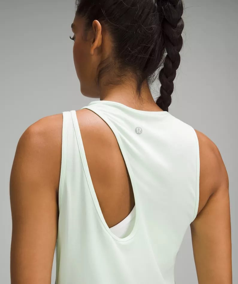 Shoulder cut out yoga tank
